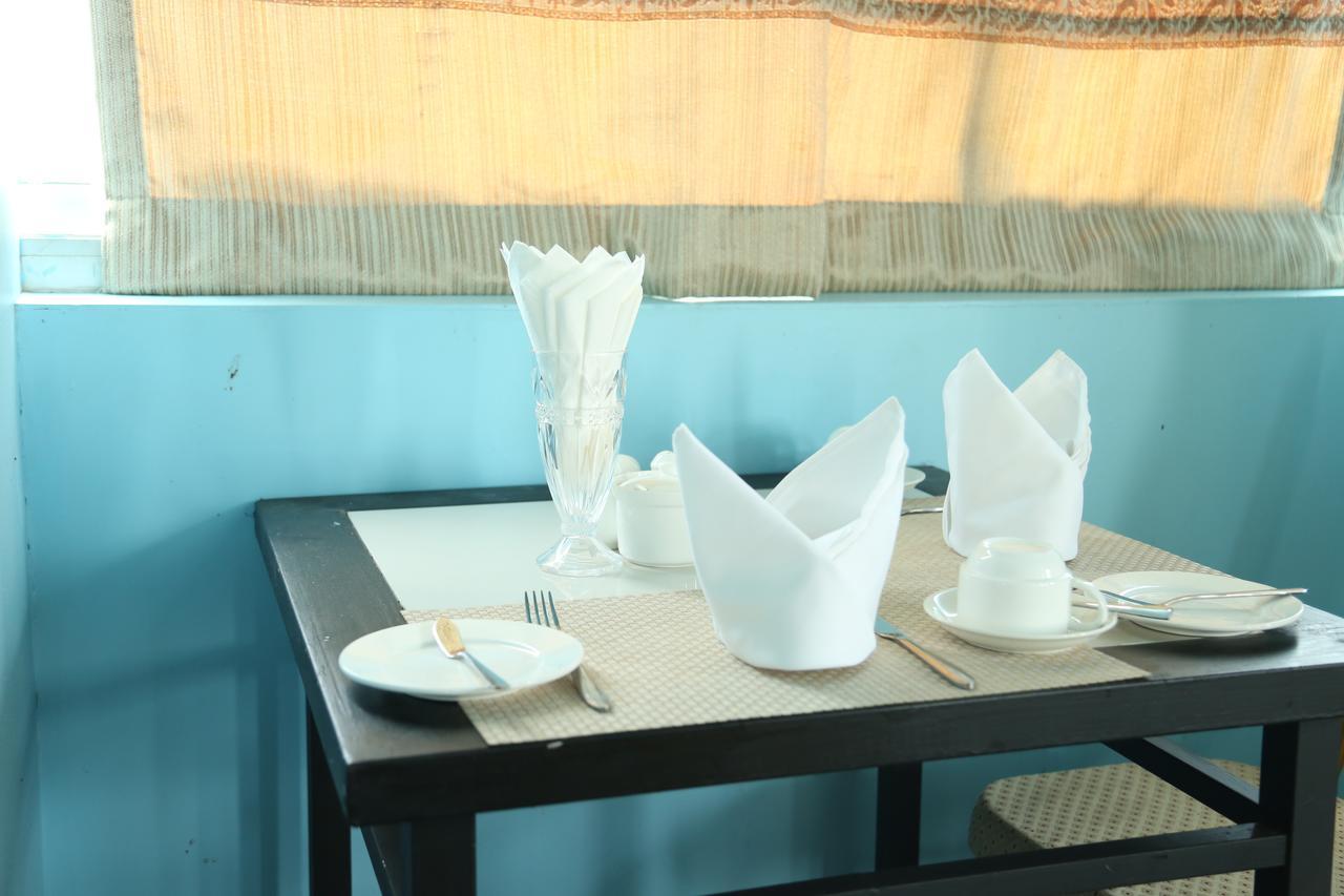 Hotel Shwe Pyi Tan Mandalay Exterior photo